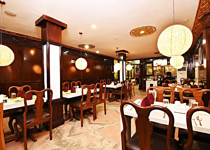 The Pleasure Hotel 3*